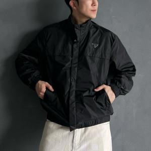 프라다 자켓 (남성용)