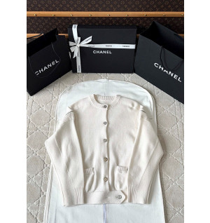 샤넬 25p 울 가디건