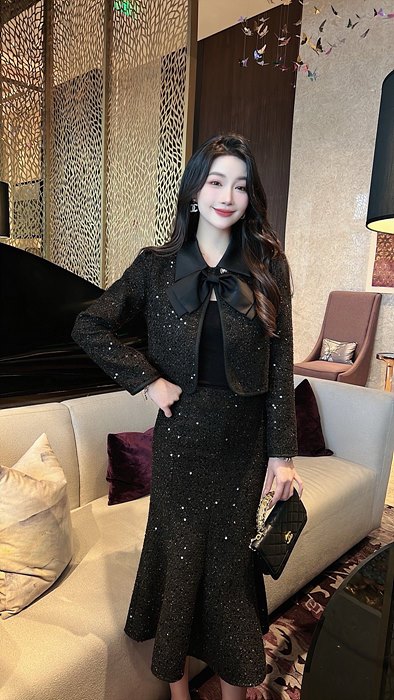 샤넬 스팽글 투피스