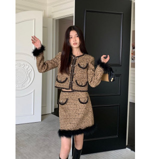 샤넬 재킷+하이웨이스트 스커트