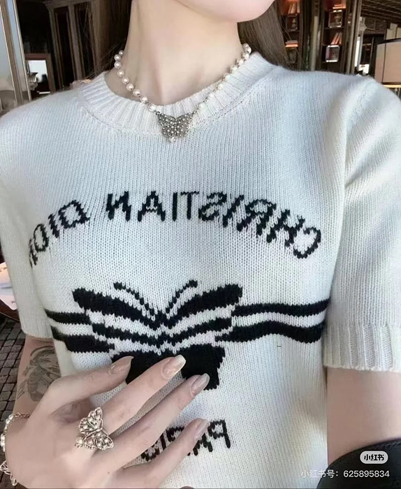 디올 캐시미어 스웨터 반팔