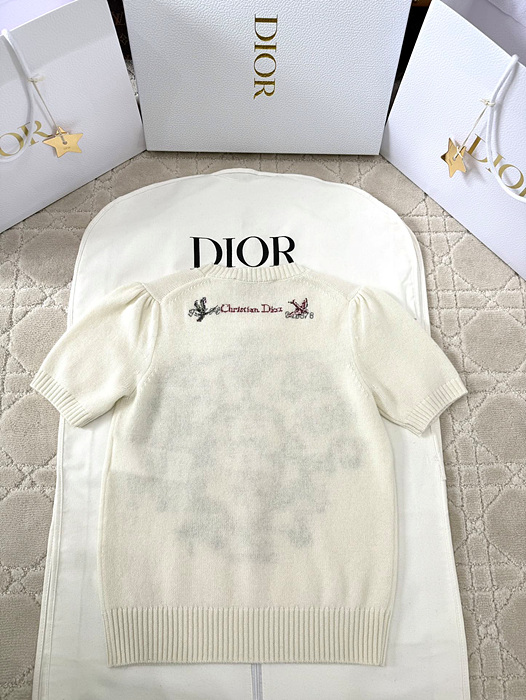 디올 자수 반팔 니트티
