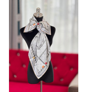 루이비통 실크 스카프