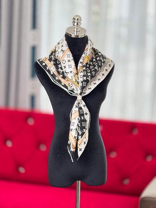 루이비통 실크 스카프