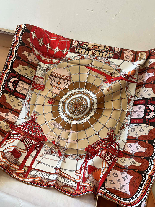 루이비통 실크 스카프