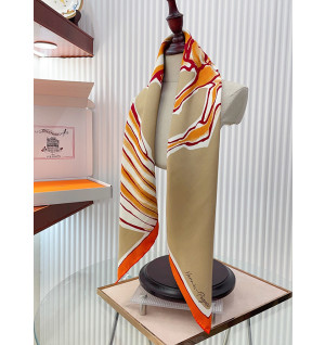 에르메스 실크 스카프