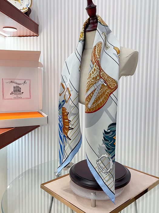 에르메스 실크 스카프