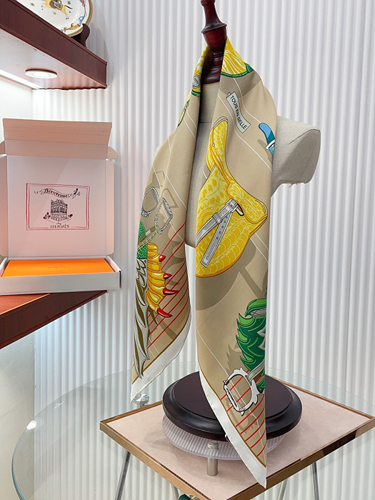 에르메스 실크 스카프