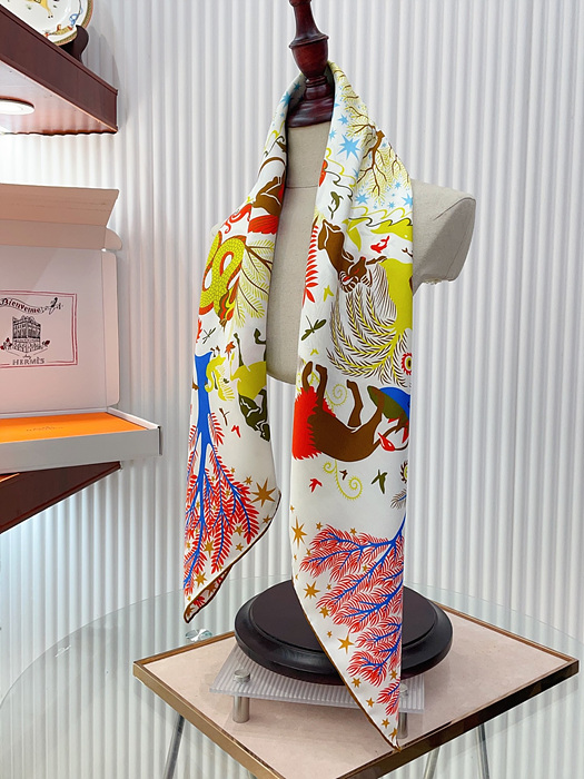 에르메스 실크 스카프
