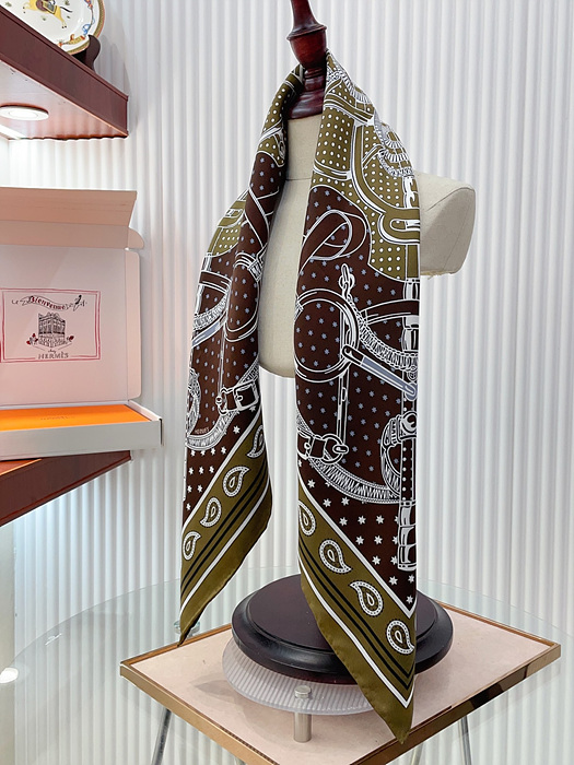 에르메스 실크 스카프