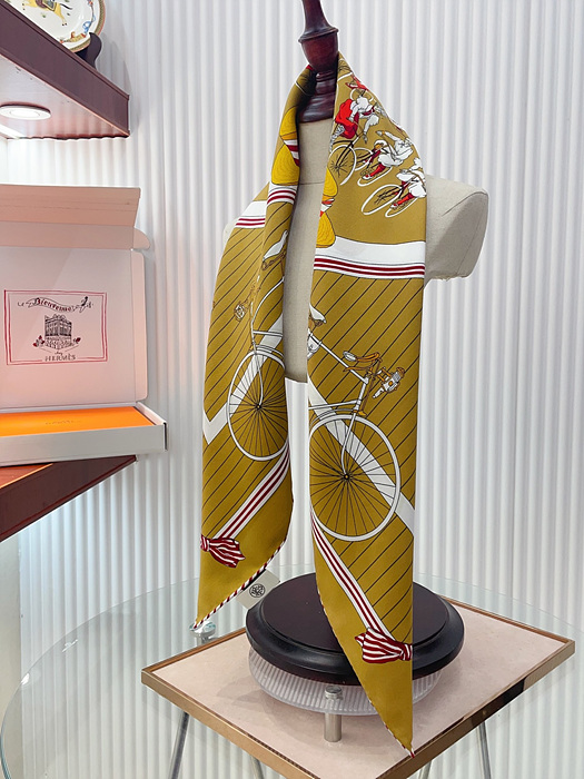 에르메스 실크 스카프