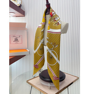 에르메스 실크 스카프