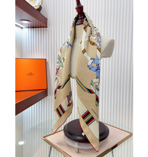 에르메스 실크 스카프