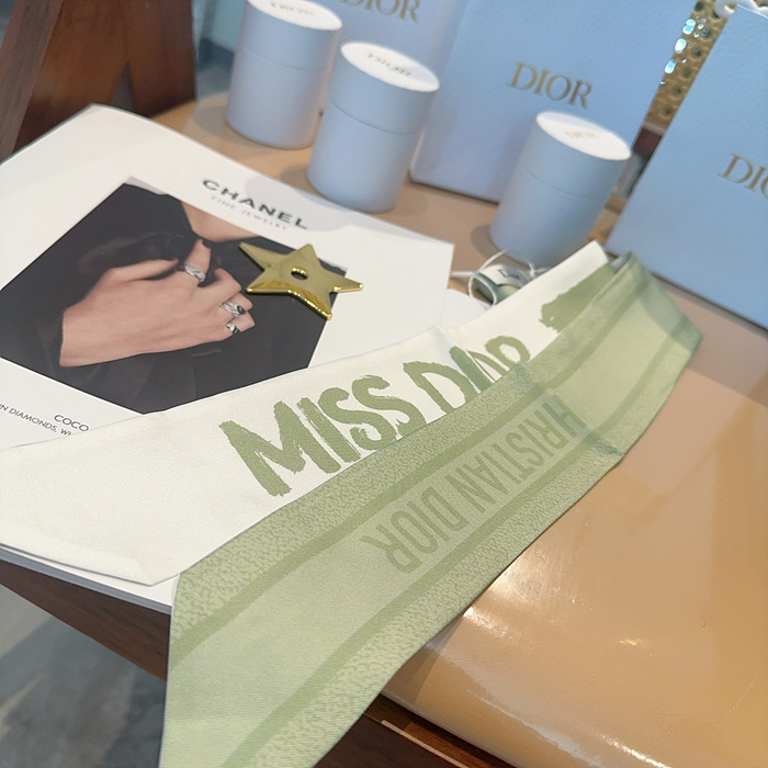 디올 실크 미차