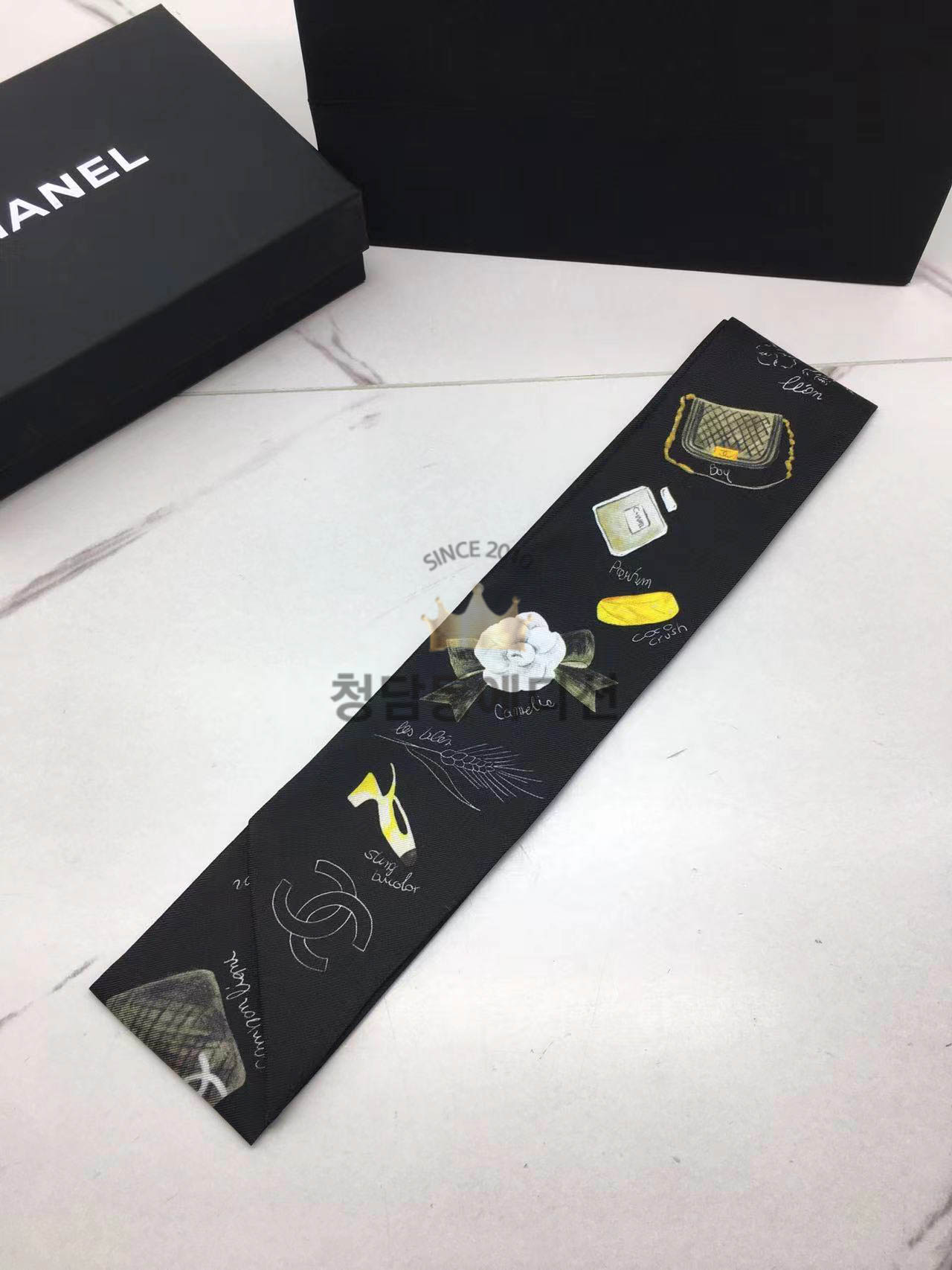 샤넬 실크 트윌리