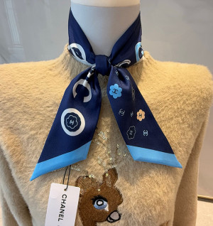 샤넬 실크 트윌리