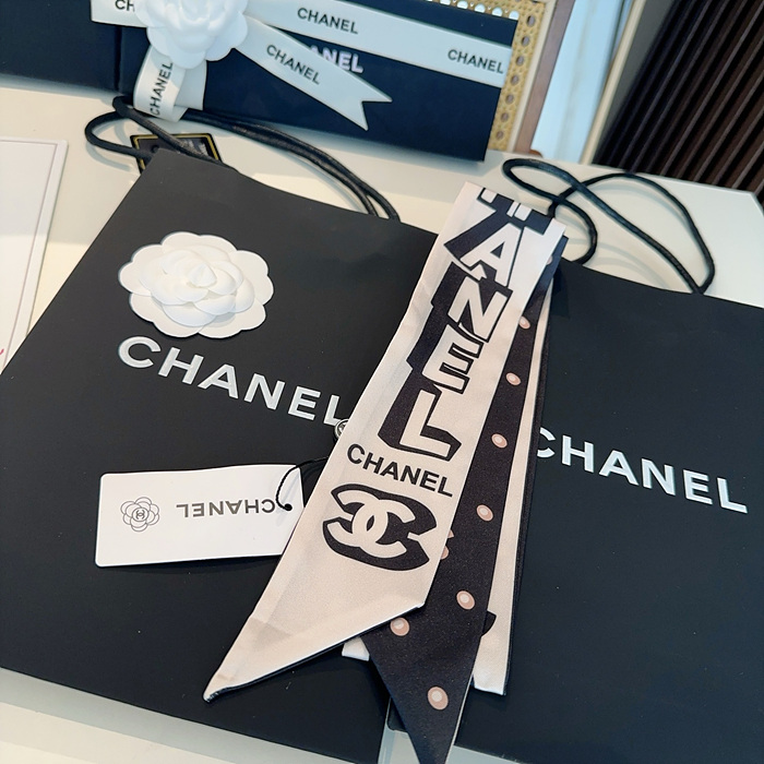 샤넬 실크 트윌리