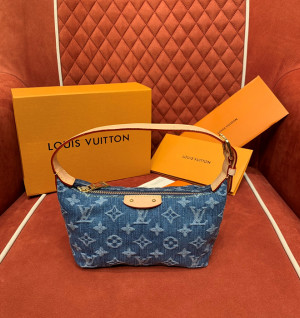 루이비통 데님 힐스 포쉐트 M82949