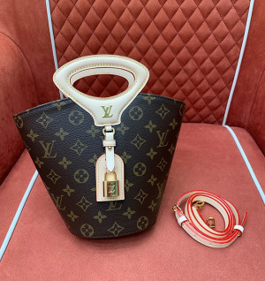 루이비통 리바주 BB M14680