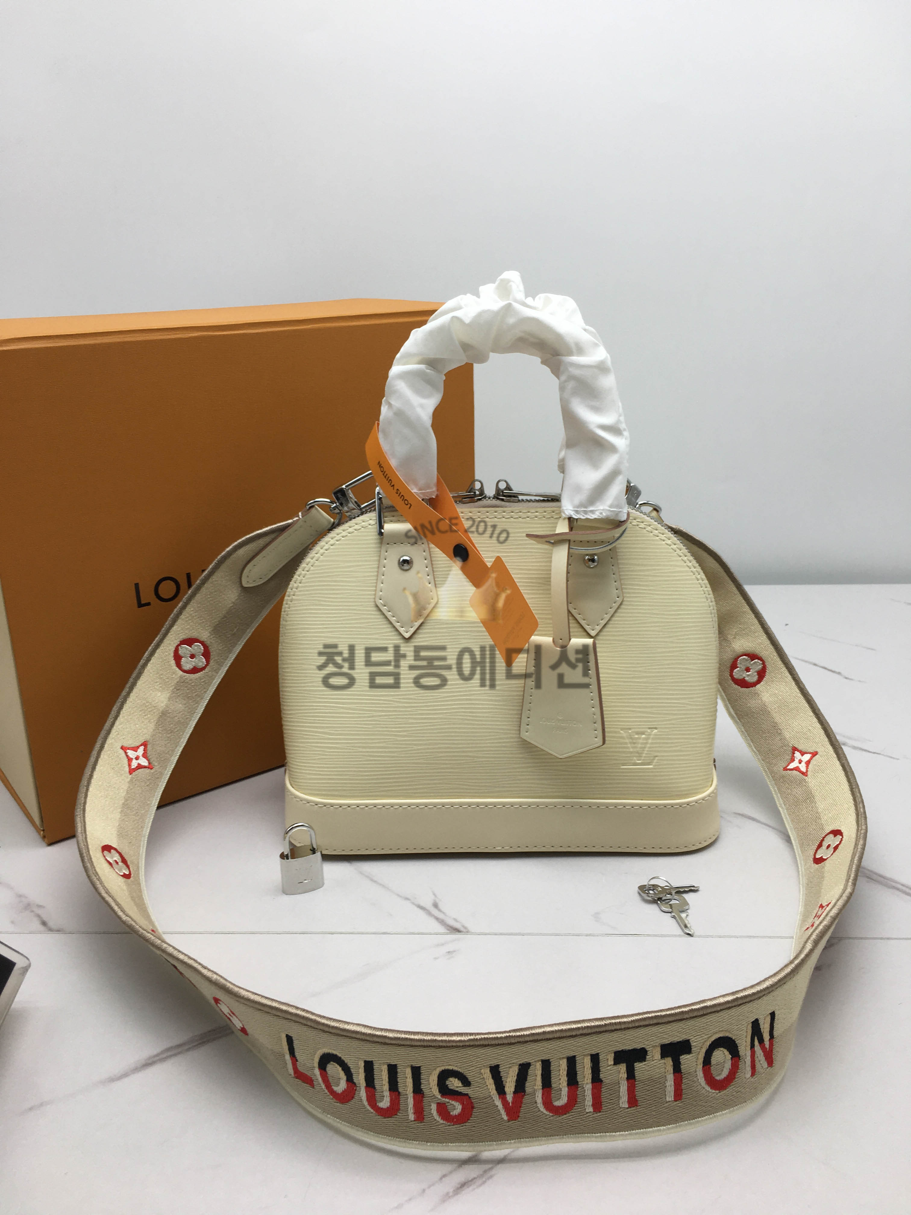 루이비통 알마 BB M58706