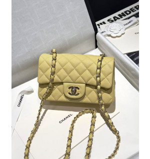 샤넬 클래식백 캐비어스킨 뉴미니 20cm