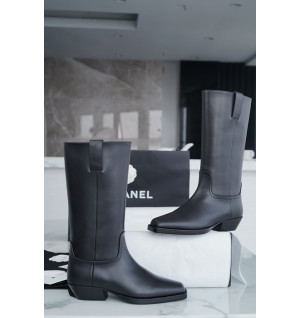 샤넬 23S 스몰 스퀘어 토 부츠