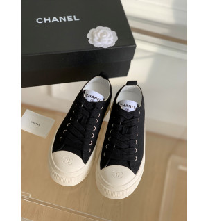 샤넬 23SS 스니커즈