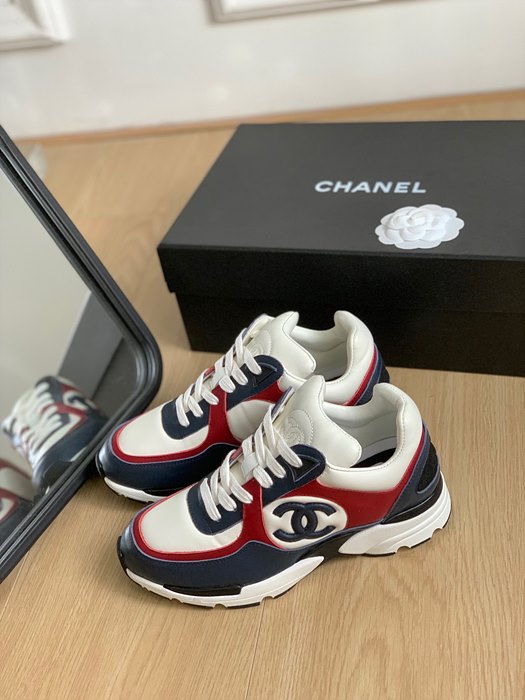 샤넬 24A 테니스 스니커즈