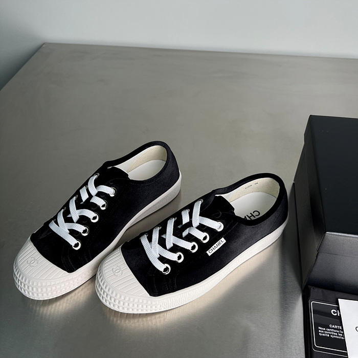 샤넬 25C 벨벳 스니커즈