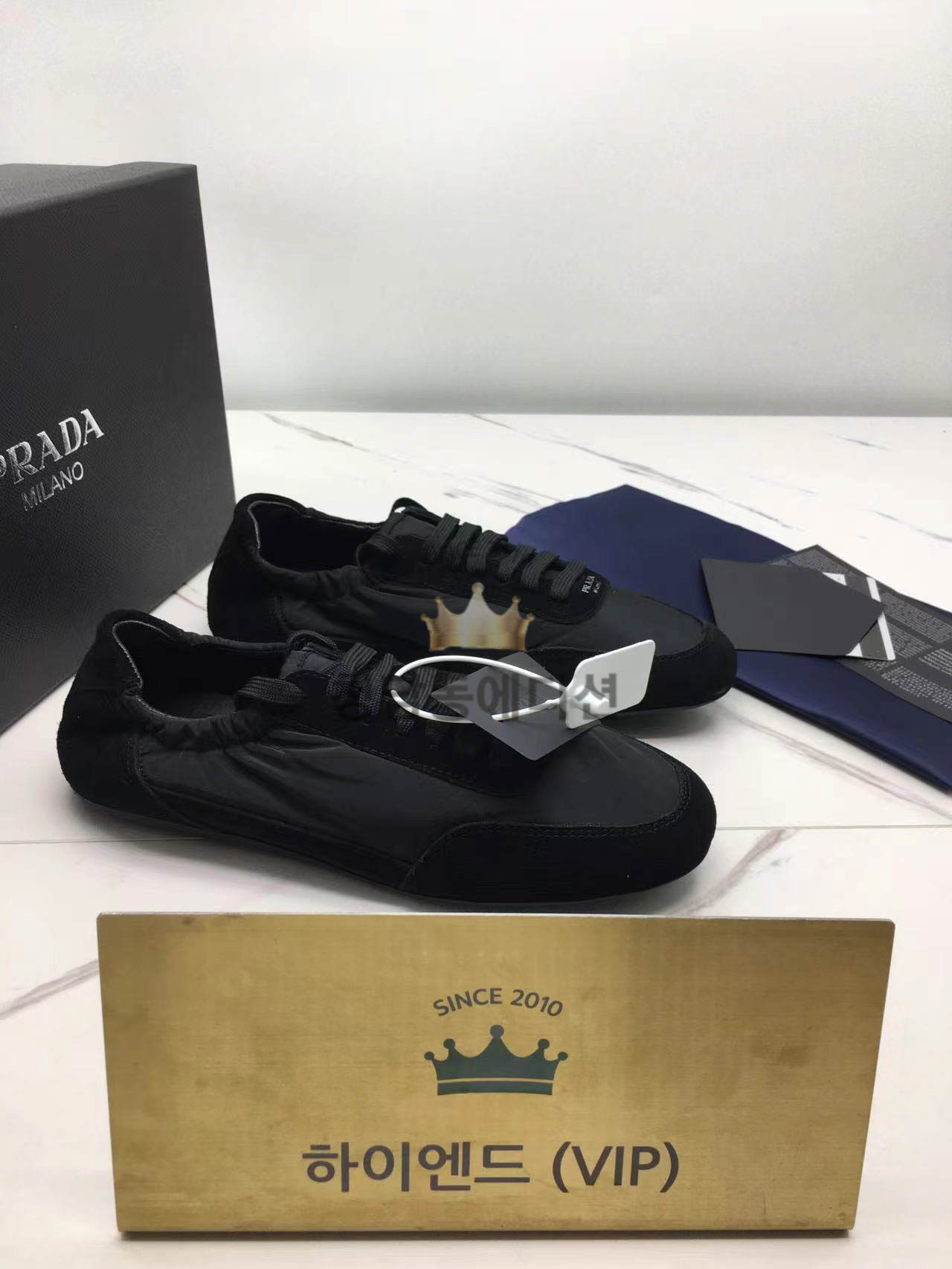 프라다 컬랩스 리나일론 엘라스틱 스니커즈 (남녀공용) (컬러 블랙)