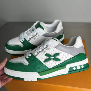 루이비통 트레이너 스니커즈 (남성용)