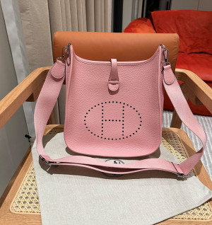 에르메스 에블린 29 올수공 (컬러 로즈 사쿠라)