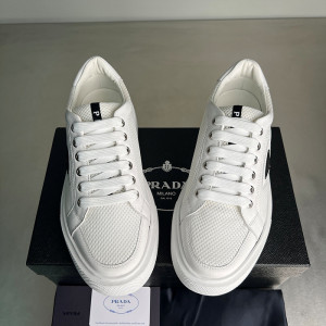 프라다 스니커즈 (남성용)
