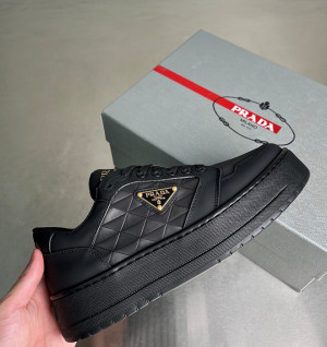 프라다 스니커즈 (남성용)