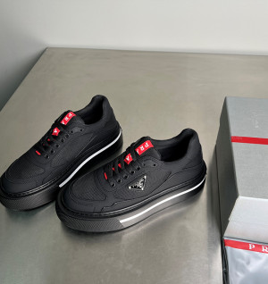 프라다 스니커즈 (남성용)