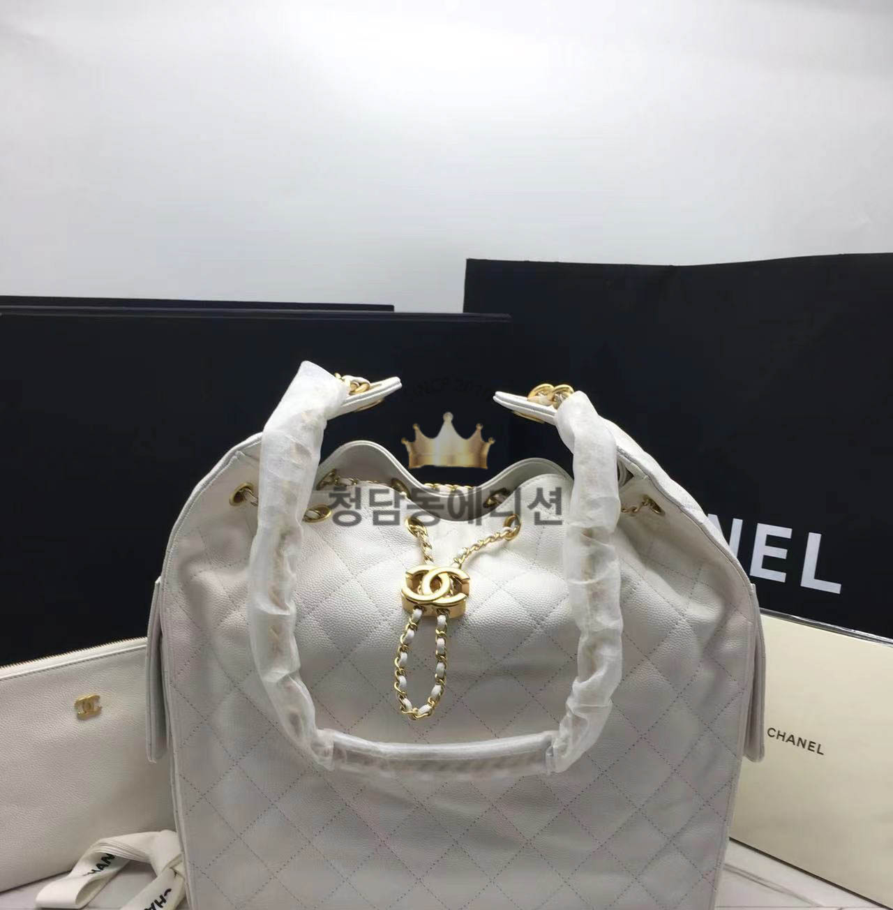 샤넬 25C 크루즈 뉴 호보백 캐비어 미디움 (25백)