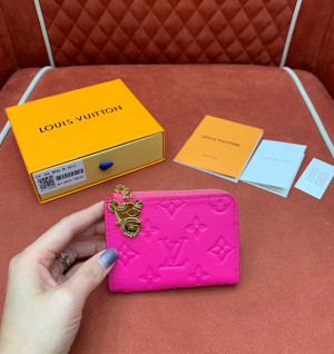 루이비통 x 무라카미 노아 컴팩트 지갑 M13801