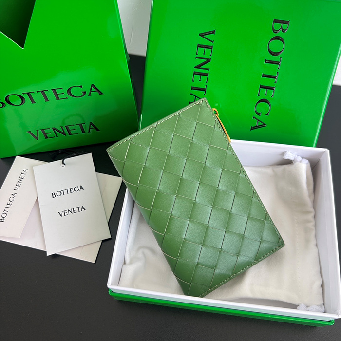 보테가 베네타 미디움 인트레치아토 폴더형 지갑 749940