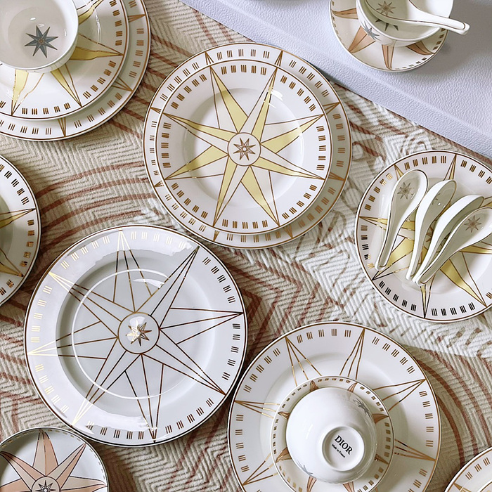 디올 Rose des Vents lucky star 시리즈 41피스 식기 세트