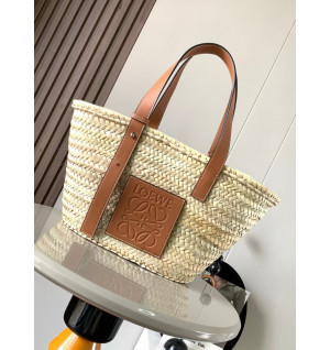 로에베 라피아 라탄 바스켓 백