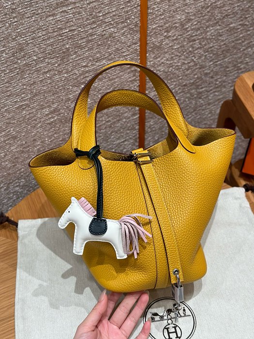 에르메스 피코탄18 올수공 (금장/은장) (컬러 존 엠브레)