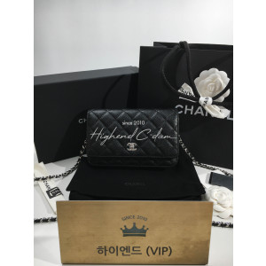 샤넬 클래식 WOC 숄더 체인 월렛백 은장 (upgarde ver.) (턴락)