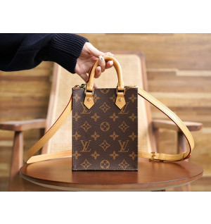 루이비통 쁘띠 삭 플라 M81295 (upgrade ver.)