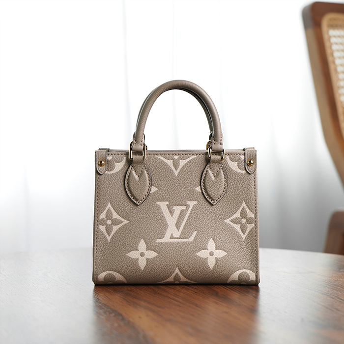 루이비통 온더고 BB M47054 (upgrade ver.)