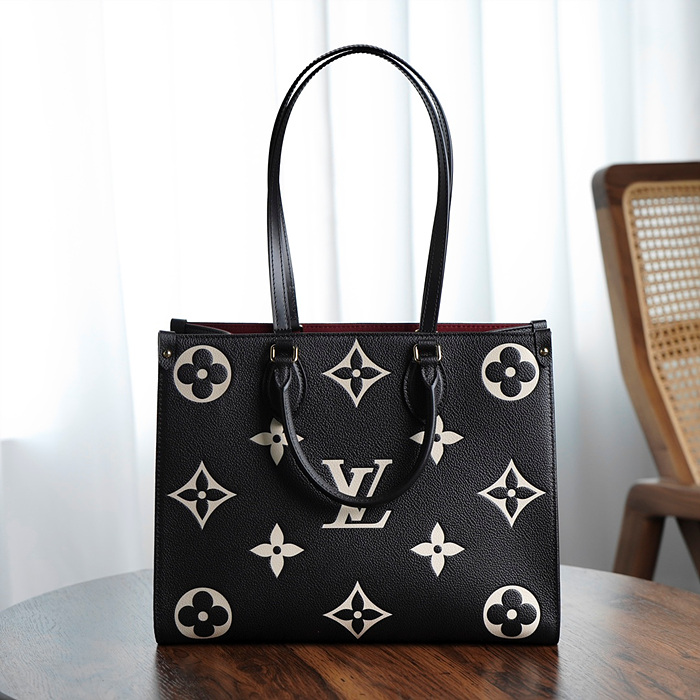 루이비통 온더고 MM M45494 (upgrade ver.)