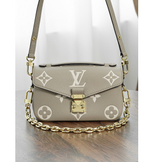 루이비통 포쉐트 메티스 EAST WEST M23081 (upgrade ver.)