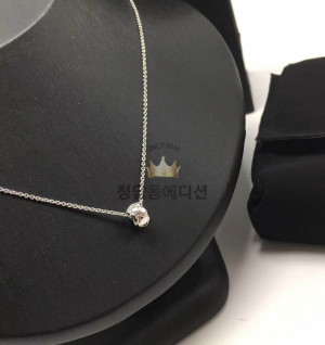 샤넬 코코크러쉬 목걸이 (컬러 화이트골드) (V-gold소재)