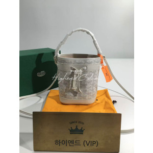 고야드 쁘띠플로 미니 버킷백 (컬러 화이트)