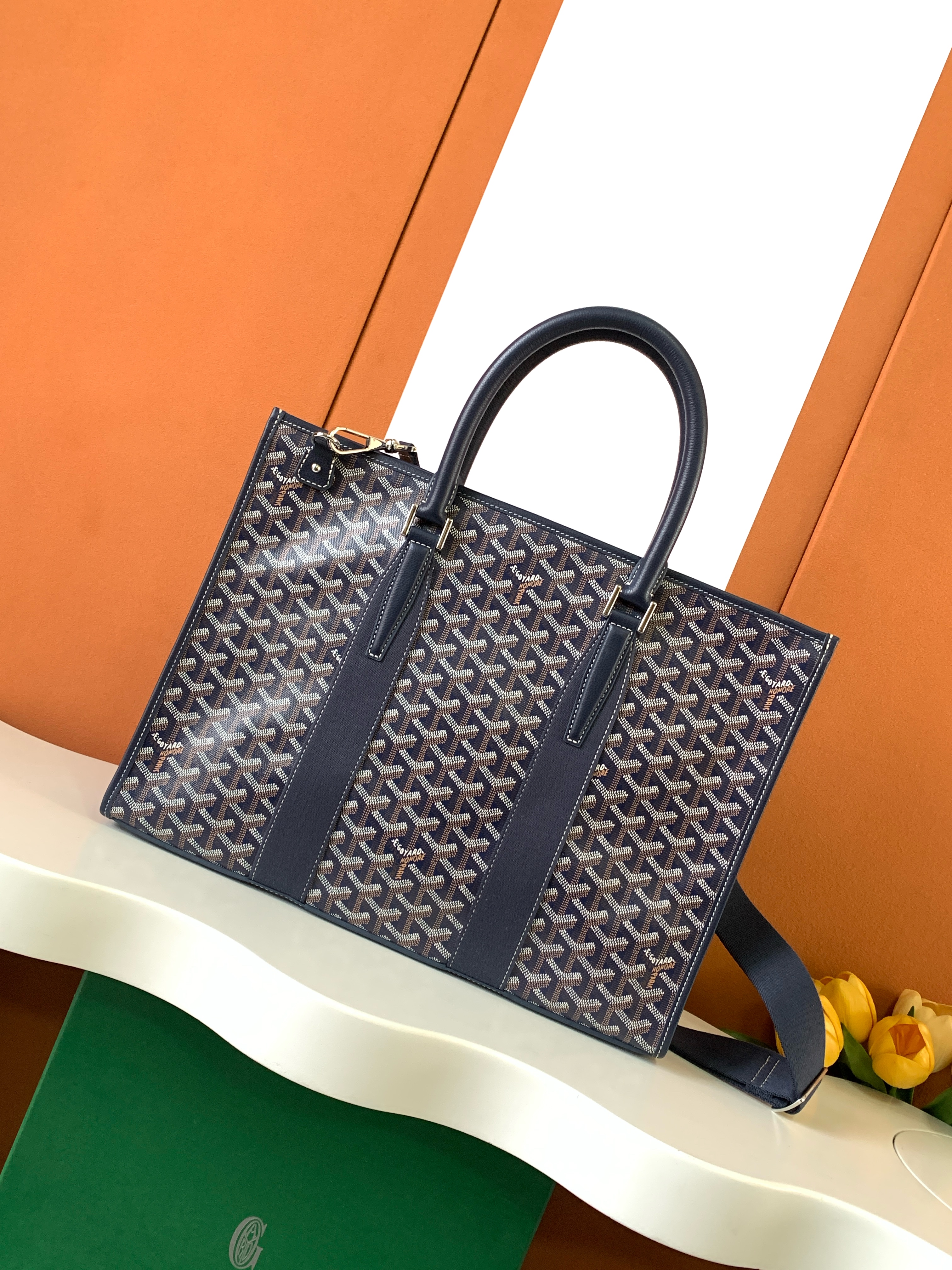 고야드 모르방 도큐멘트 케이스 서류가방 (컬러 네이비)