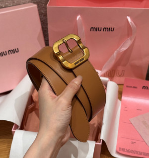미우미우 로고 버클 벨트
